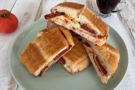 Karışık tost 